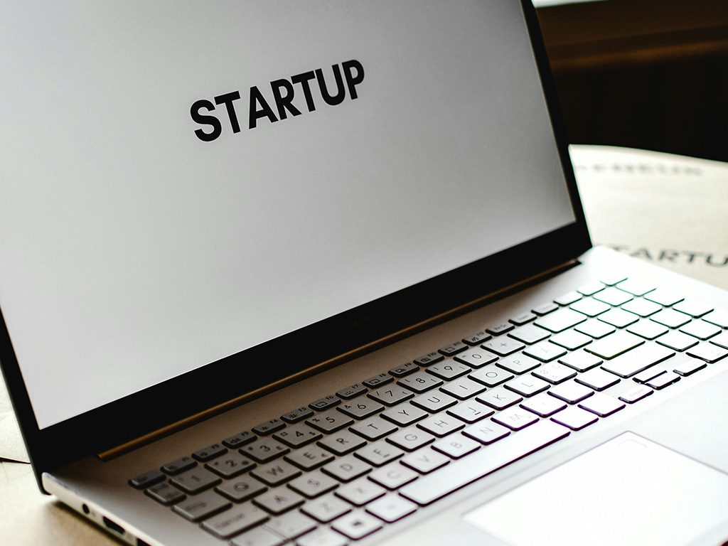 Buscar criar uma oportunidade de negócio disruptiva.